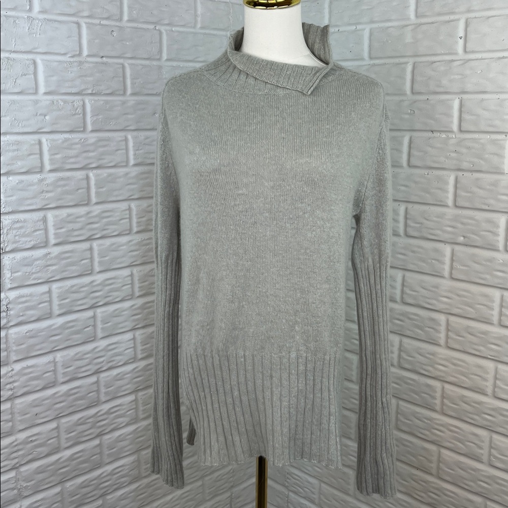 BROCHU WALKER 100% CASHMERE SWEATER MOCK COLLAR BELL SLEEVES HI LOW HEM SZ SM